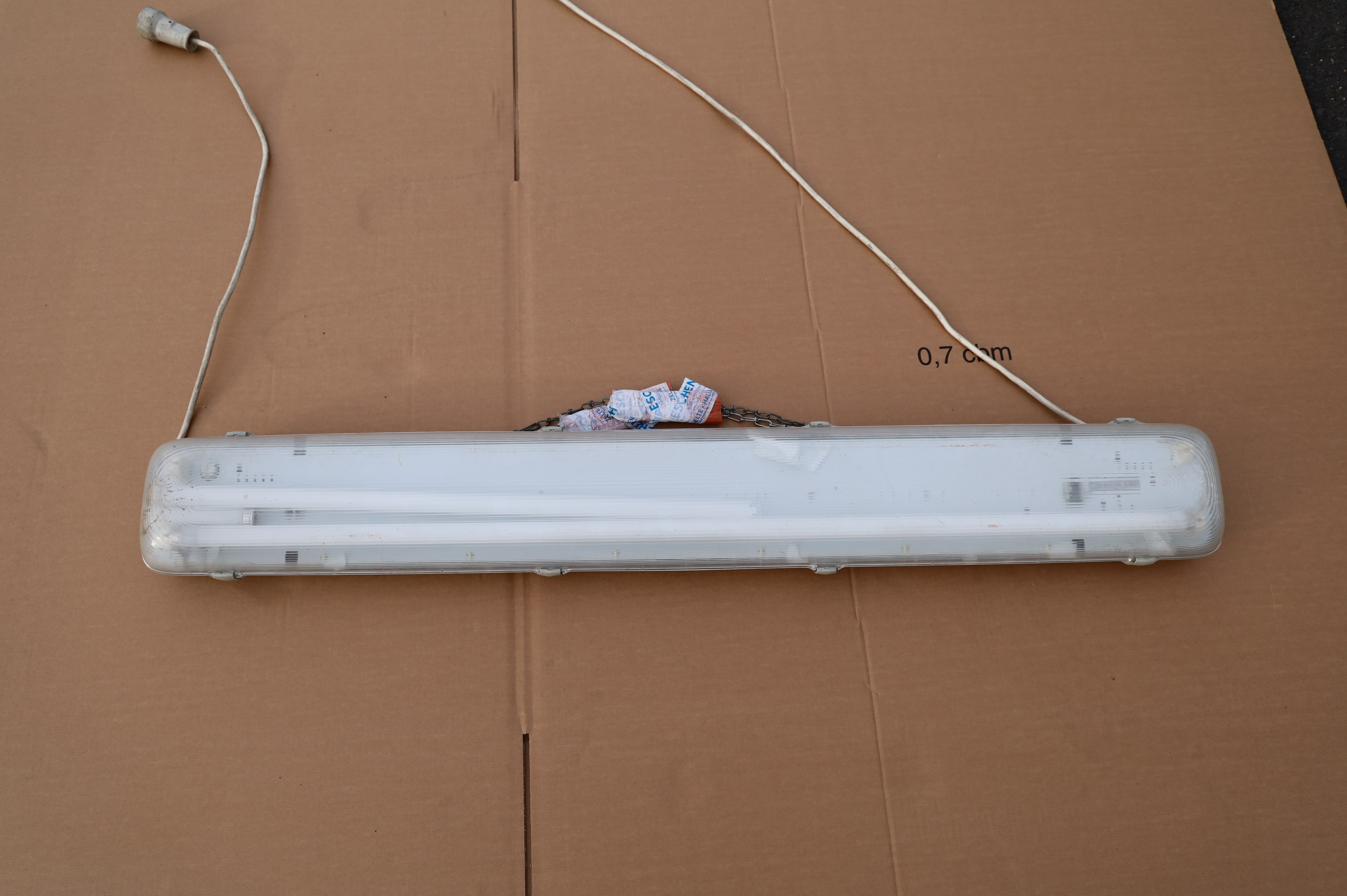 Langfeldleuchte (Spritzwassergeschützt)